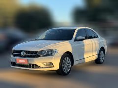 2017 Volkswagen Bora Sedan 2017 1.6 MT Comfort #1