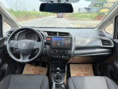 2016 Honda Fit Hatchback 2016 1.5 MT LXComfort #4