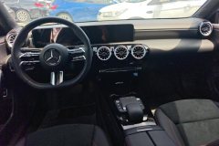 2023 Mercedes-Benz A-Class 2023 1.3T AT A 200 L Fashion #12