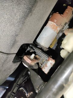 Driver Seat Rail & Frame