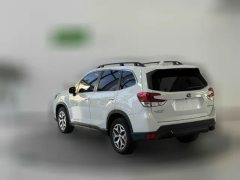 2022 Subaru Forester 2022 2.0i AWDLuxuryEyeSight #2