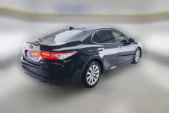 2018 Toyota Camry 2018 2.0 AT GLuxury #3
