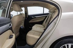 2019 Geely Auto Emgrand Sedan 2018 1.5 AT Luxury #19