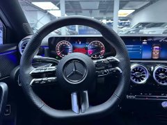 2022 Mercedes-Benz A-Class 2023 1.3T AT A 200 L Fashion #11