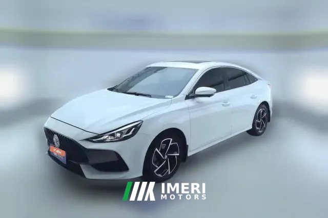 2021 MG MG5 2021 1.5T AT 300TGI DCTGreen luxuryFlagship