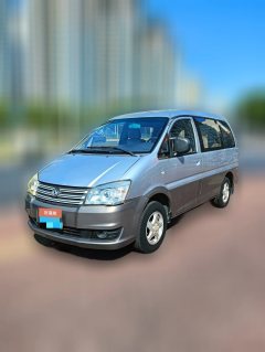 2015 Dongfeng Fengxing Lingzhi 2015 1.6 MT M3Comfort7Seat #1