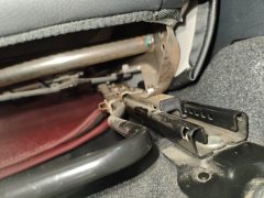 Passenger Seat Rail & Frame