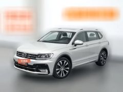 2021 Volkswagen Tiguan L 2021 2.0T AT 330TSI R-LineEnjoy moreEditionFWD #1