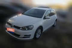 2016 Volkswagen Golf 2016 1.6 AT Fashion #1