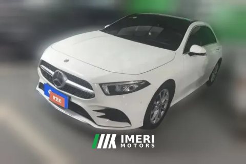 2020 Mercedes-Benz A-Class 2020 1.3TAT A200LSportsedan chairFashion Facelift
