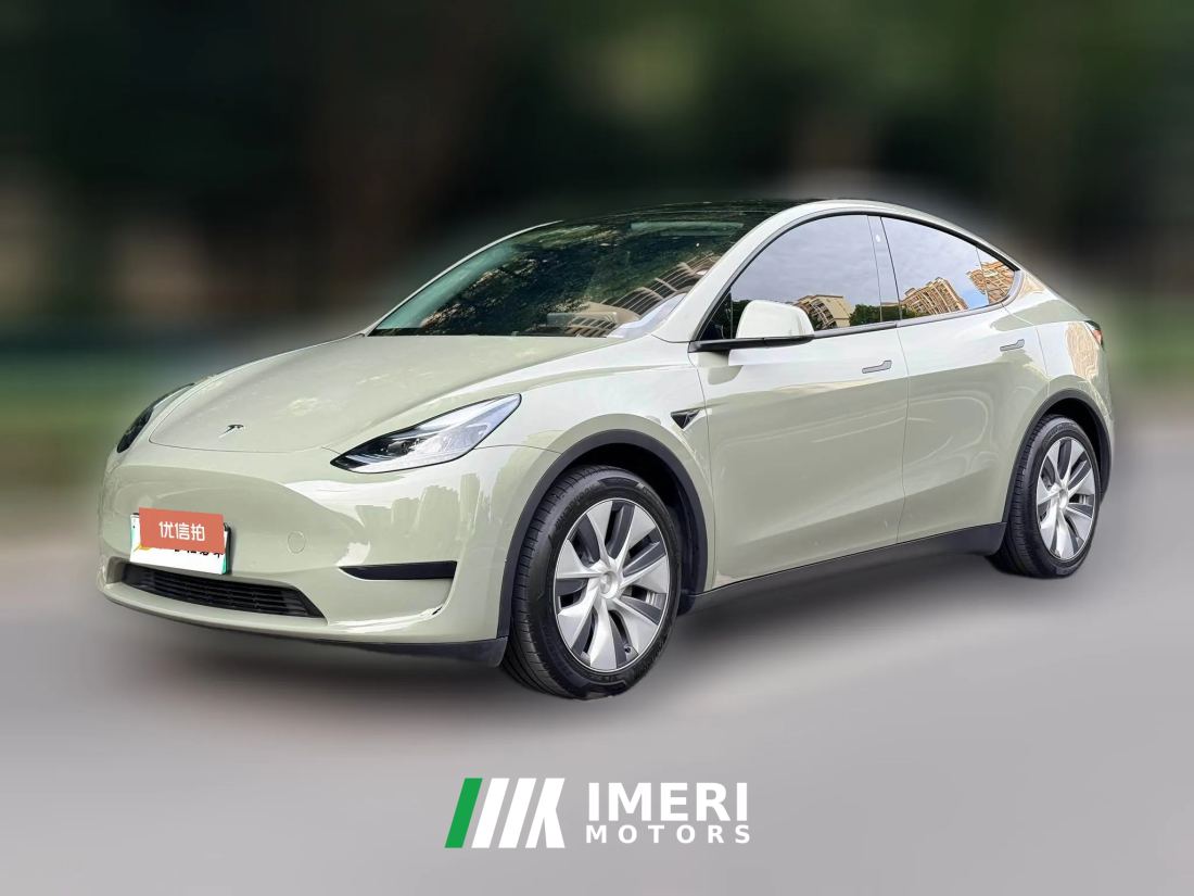 2022 Tesla Model Y 2022 Facelift rear wheel driveEdition