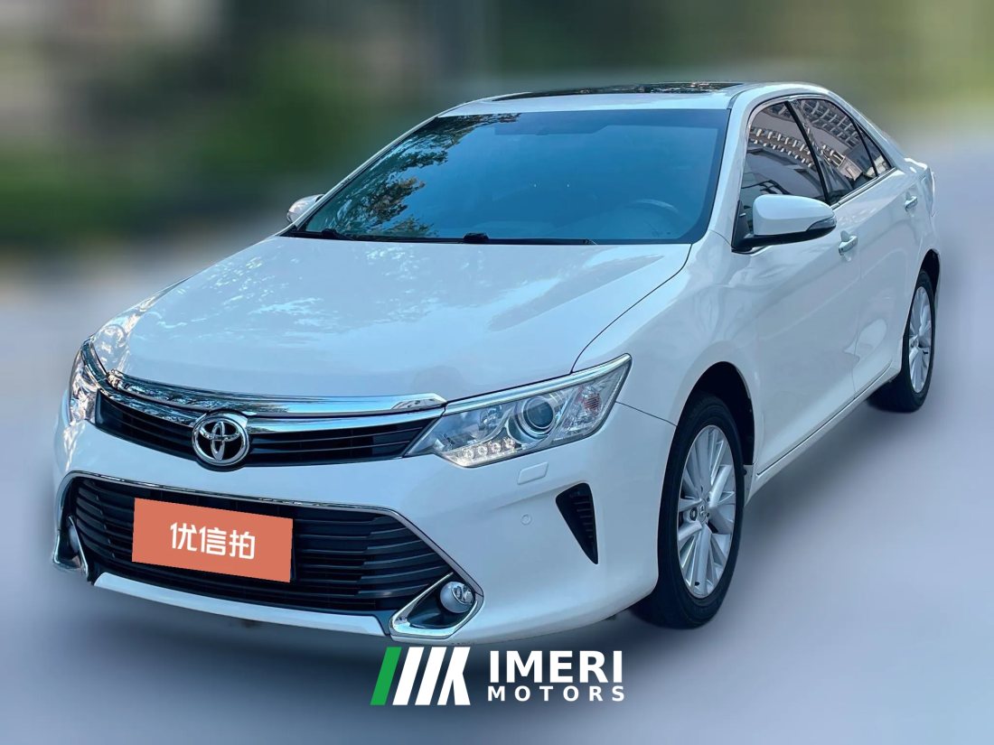 2015 Toyota Camry 2015 2.5 AT GLuxury Nav