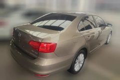 2015 Volkswagen Sagitar 2015 1.6 AT Comfort #3