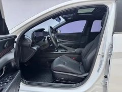 2020 Hyundai Elantra Sedan 2021 1.5 AT LUXPremium #10