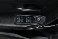 2017 BMW 3 Series 2017 2.0T AT 320LiFashion #12