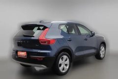 2022 Volvo XC40 2022 T4 AWD Smart Fashion Edition #2