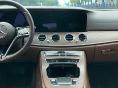2022 Mercedes-Benz E-Class PHEV 2022 Facelift II E 350 e L AT Plug-in hybrid sedan #10