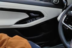 2021 Land Rover Range Rover Evoque PHEV 2021 1.5T AT auroraL P300e Luxury #7