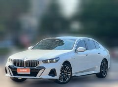 2024 BMW 5 Series 2024 2.0T AT 530Li Leading MSport Pkg #1