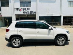 2016 Volkswagen Tiguan 2016 1.8T AT 300TSIFashionFWD #3