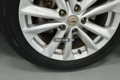 Left Front Wheel Hub