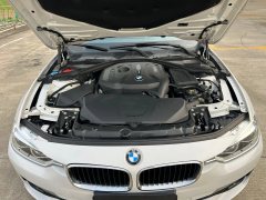 2017 BMW 3 Series 2017 2.0T AT 320LiFashion #16