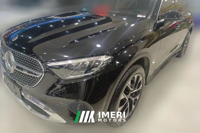 2023 Mercedes-Benz GLC-Class 2023 2.0T AT GLC 260 L 4MATIC Luxury 7Seat