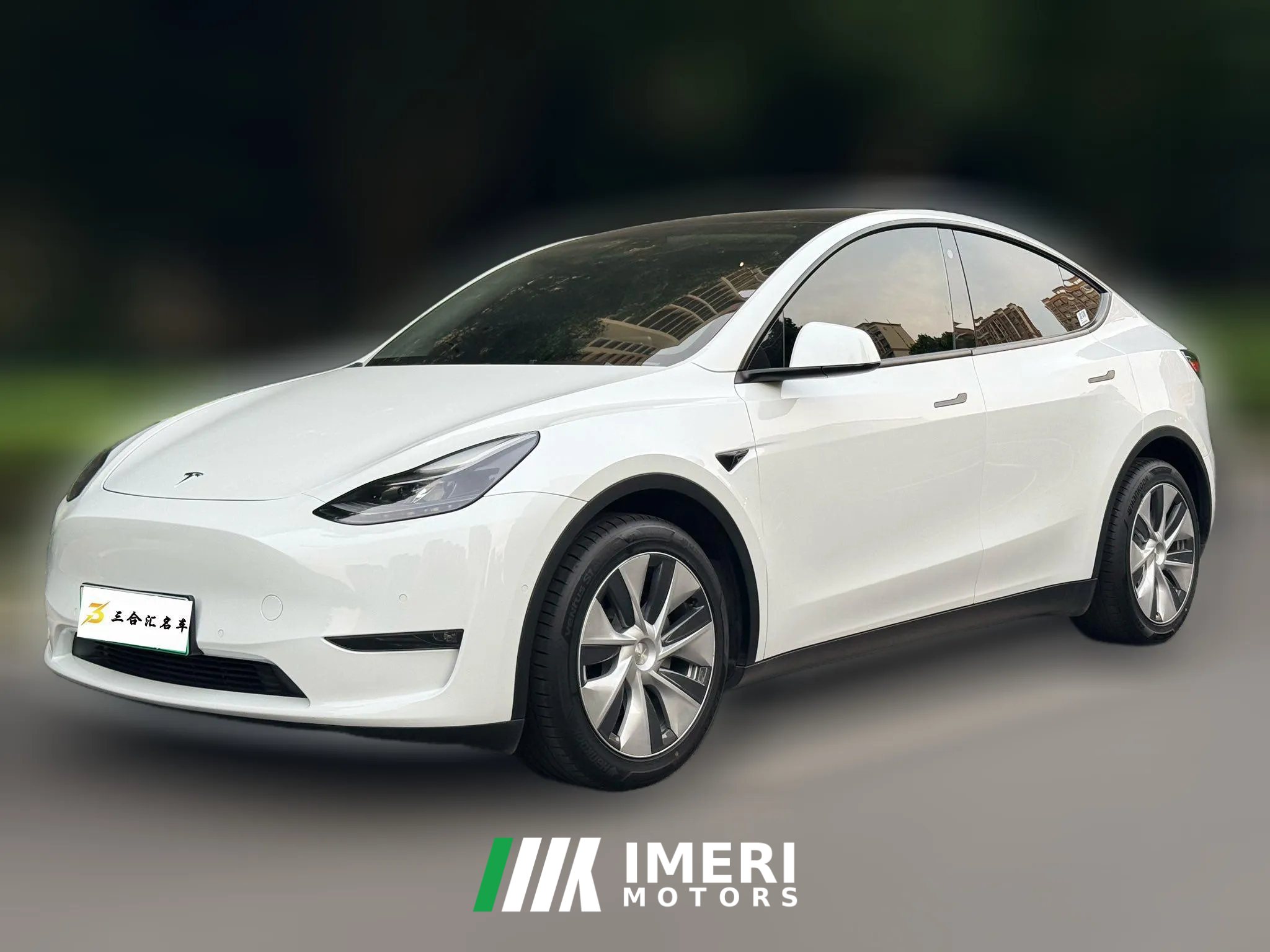 2021 Tesla Model Y 2021Long Rangeall wheel driveEdition 3D7