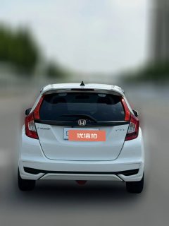 2019 Honda Fit Hatchback 2018 1.5 AT Luxury #2