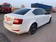 2017 Škoda Octavia 2017 1.6 AT move forwardEdition #6