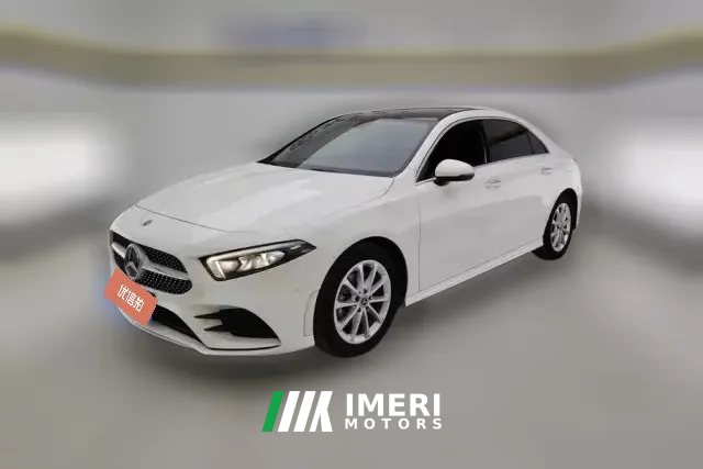 2020 Mercedes-Benz A-Class 2020 1.3TAT A200LSportsedan chairFashion Facelift