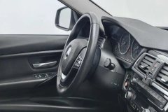2017 BMW 3 Series 2017 2.0T AT 320LiFashion #22