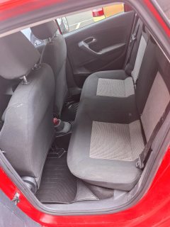 2016 Volkswagen Polo Hatchback 2014 1.4 MT Fashion #5
