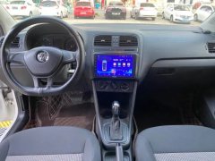 2016 Volkswagen Polo Hatchback 2016 1.4 AT Fashion #9
