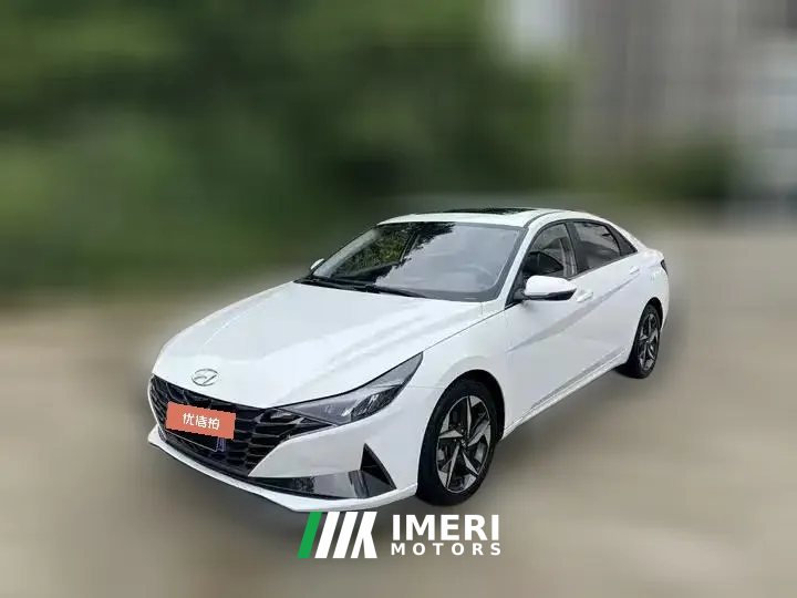 2021 Hyundai Elantra Sedan 2021 1.5 AT GLSLeading