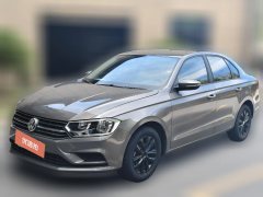 2016 Volkswagen Bora Sedan 2016 1.6 AT Fashion #1