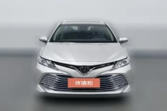 2018 Toyota Camry 2018 2.0 AT GLuxury #3