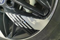 Right Front Wheel Hub