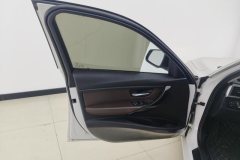 2017 BMW 3 Series 2018 2.0T AT 320LiFashion4WD #7