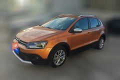 2018 Volkswagen Cross POLO 2016 1.6 AT #1