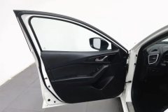 2016 Mazda Mazda3 Axela Sedan 2016 1.5 AT Luxury #11