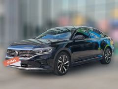 2022 Volkswagen Passat 2022 2.0T AT 330TSI Elite #1