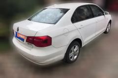 2015 Volkswagen Jetta 2015 1.6 AT Luxury #3