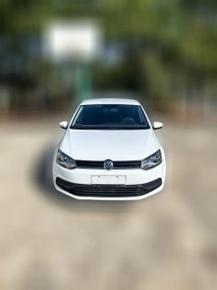 2017 Volkswagen Polo Hatchback 2016 1.4 MT Fashion #3