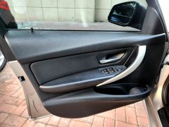2015 BMW 3 Series 2015 2.0T AT 320iSuperJoyEditionFashion #6
