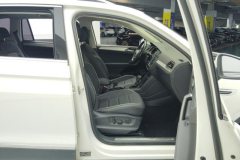 2017 Volkswagen Tiguan L 2017 1.8T AT 330TSIFlagshipFWD #8