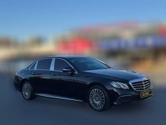 2018 Mercedes-Benz E-Class 2018 2.0T AT E300LSportLuxury Facelift #3