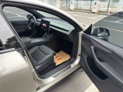 2025 Tesla Model Y L 2025 Long Range AWD Edition #9