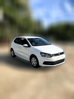 2017 Volkswagen Polo Hatchback 2016 1.4 MT Fashion #2