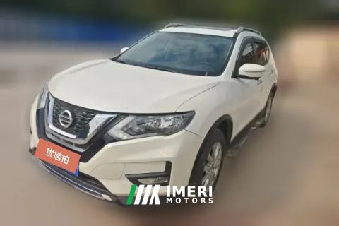 2018 Nissan X-Trail 2017 2.0 AT ComfortFWD